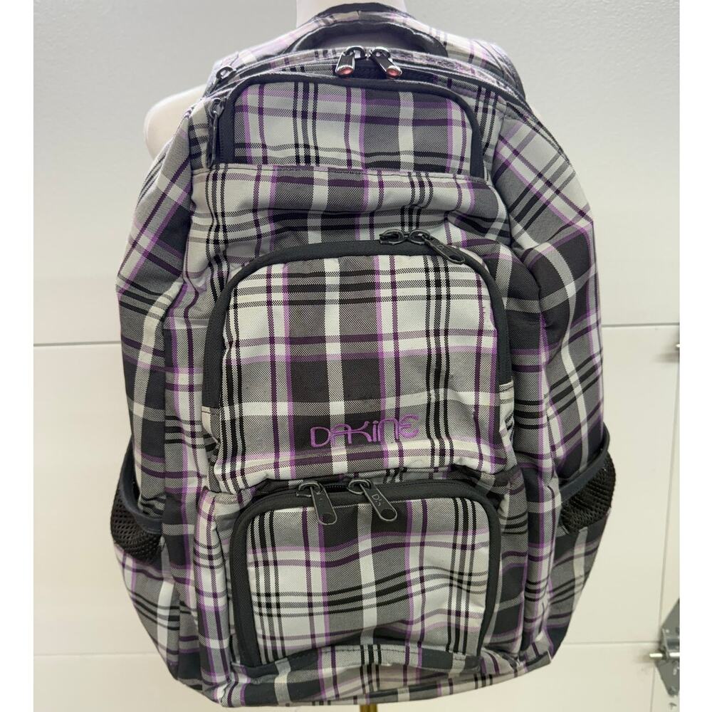 Dakine Girls Backpack with top computer opening with zipper